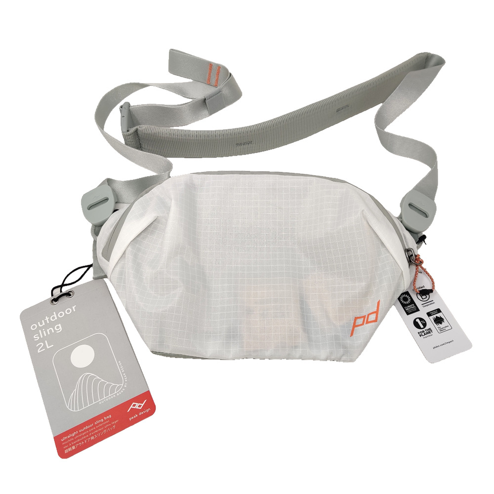 Peak Design Ultralight Outdoor Sling Bag 2L Ripstop Cloud Trip Hike Walk NWT NEW